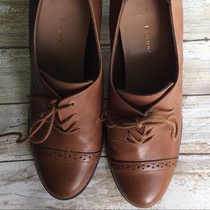 Brown Oxford Pump size 8